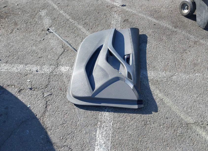 Photo 12 of 2013 Hyundai Elantra GLS (VIN 5NPDH4AE0DH349759)