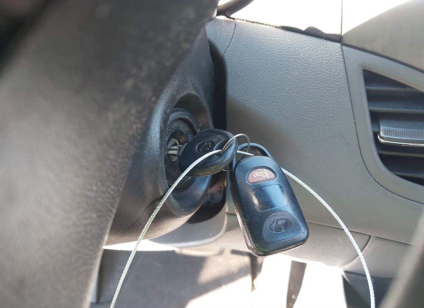 Photo 11 of 2013 Hyundai Elantra GLS (VIN 5NPDH4AE0DH360745)