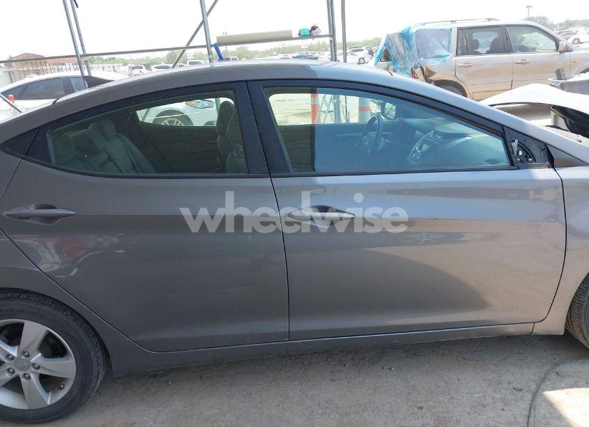 Photo 14 of 2013 Hyundai Elantra GLS (VIN 5NPDH4AE0DH373706)