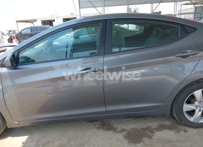Photo 15 of 2013 Hyundai Elantra GLS (VIN 5NPDH4AE0DH373706)