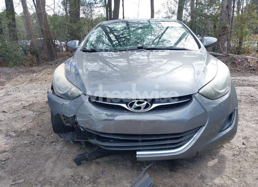 Photo 13 of 2013 Hyundai Elantra GLS (VIN 5NPDH4AE0DH373740)