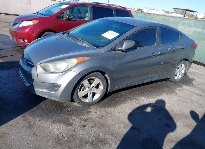 Photo 2 of 2013 Hyundai Elantra GLS (VIN 5NPDH4AE0DH378520)