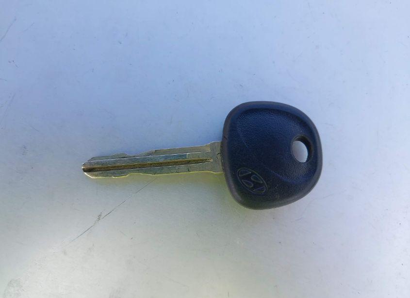 Photo 11 of 2013 Hyundai Elantra LIMITED (VIN 5NPDH4AE0DH383023)