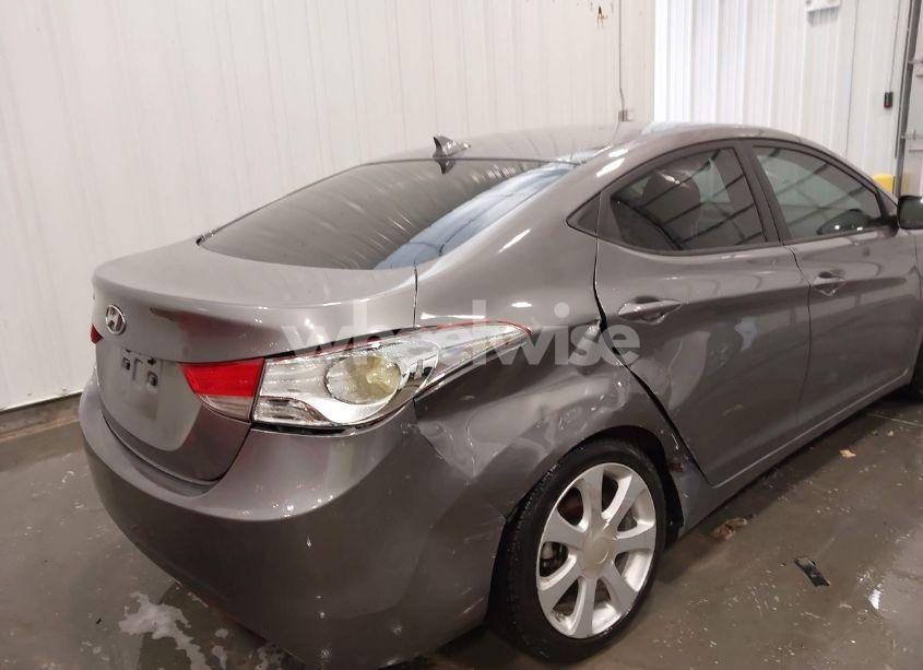 Photo 6 of 2013 Hyundai Elantra LIMITED (VIN 5NPDH4AE0DH385841)