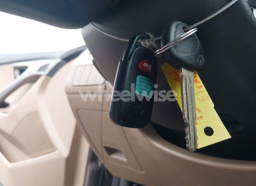 Photo 11 of 2013 Hyundai Elantra GLS (VIN 5NPDH4AE0DH408888)