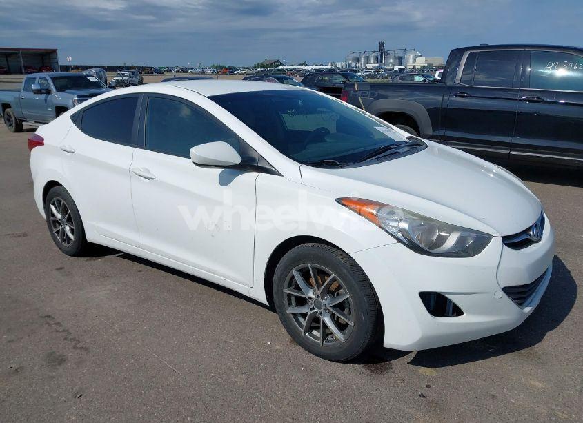 2013 Hyundai Elantra GLS (VIN 5NPDH4AE0DH410382) main photo