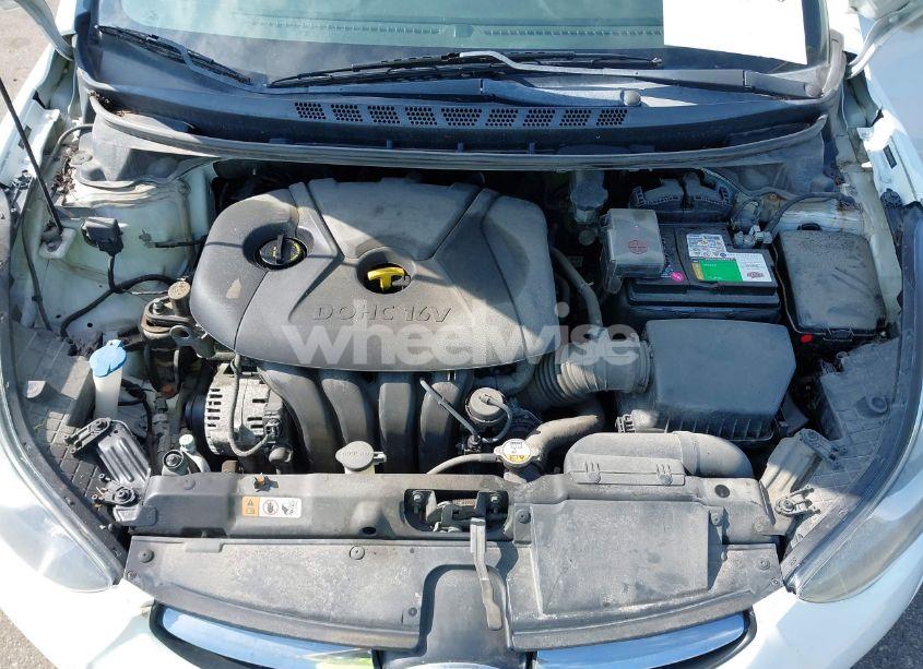 Photo 10 of 2013 Hyundai Elantra GLS (VIN 5NPDH4AE0DH410382)