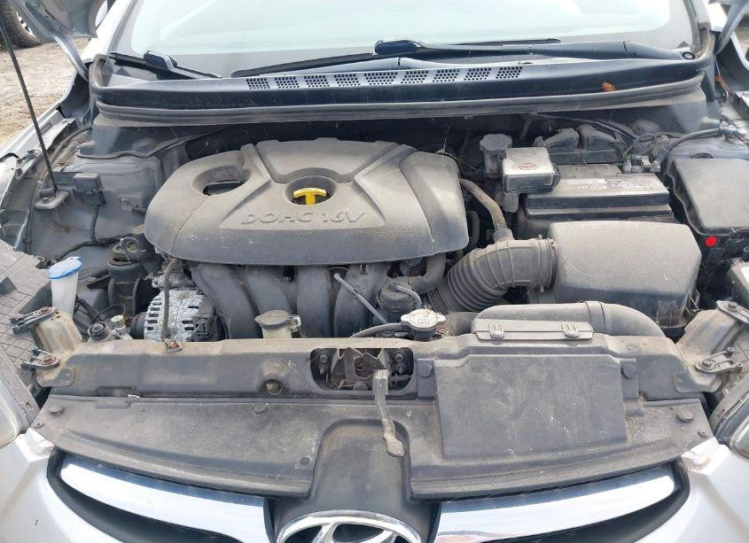 Photo 10 of 2013 Hyundai Elantra GLS (VIN 5NPDH4AE0DH413881)