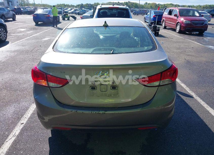 Photo 16 of 2013 Hyundai Elantra GLS (VIN 5NPDH4AE0DH414464)