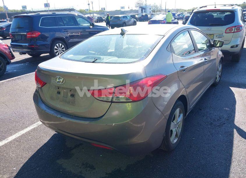 Photo 4 of 2013 Hyundai Elantra GLS (VIN 5NPDH4AE0DH414464)