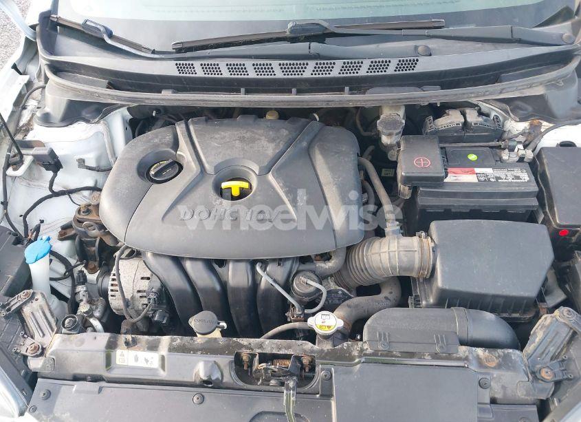 Photo 10 of 2013 Hyundai Elantra GLS (VIN 5NPDH4AE0DH434844)