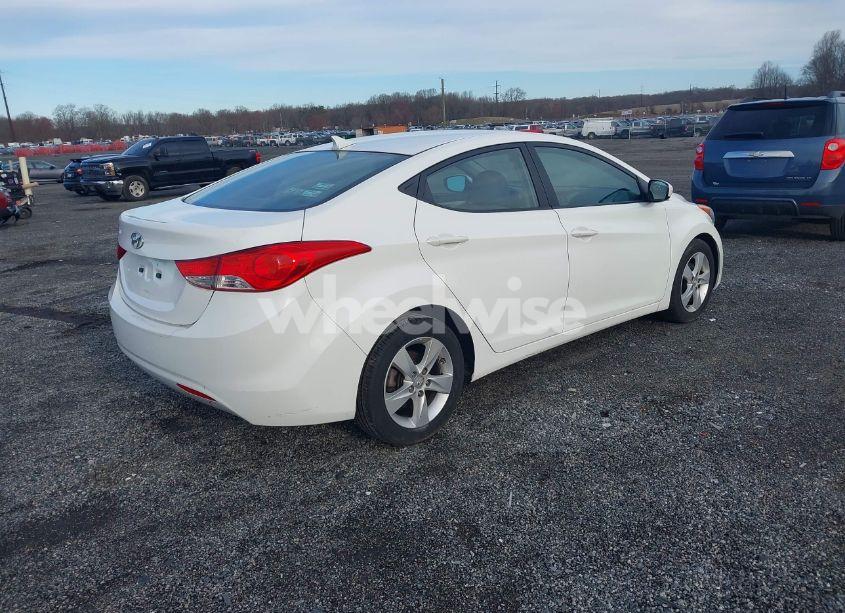 Photo 4 of 2013 Hyundai Elantra GLS (VIN 5NPDH4AE0DH434844)