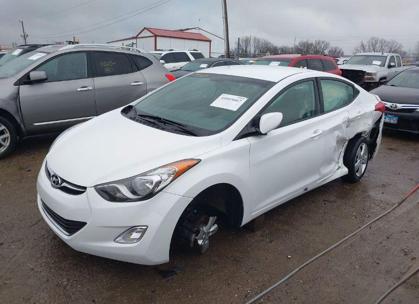 Photo 2 of 2013 Hyundai Elantra GLS (VIN 5NPDH4AE0DH439462)