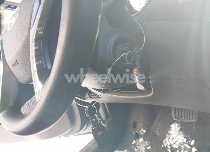 Photo 11 of 2014 Hyundai Elantra SE (VIN 5NPDH4AE0EH467344)