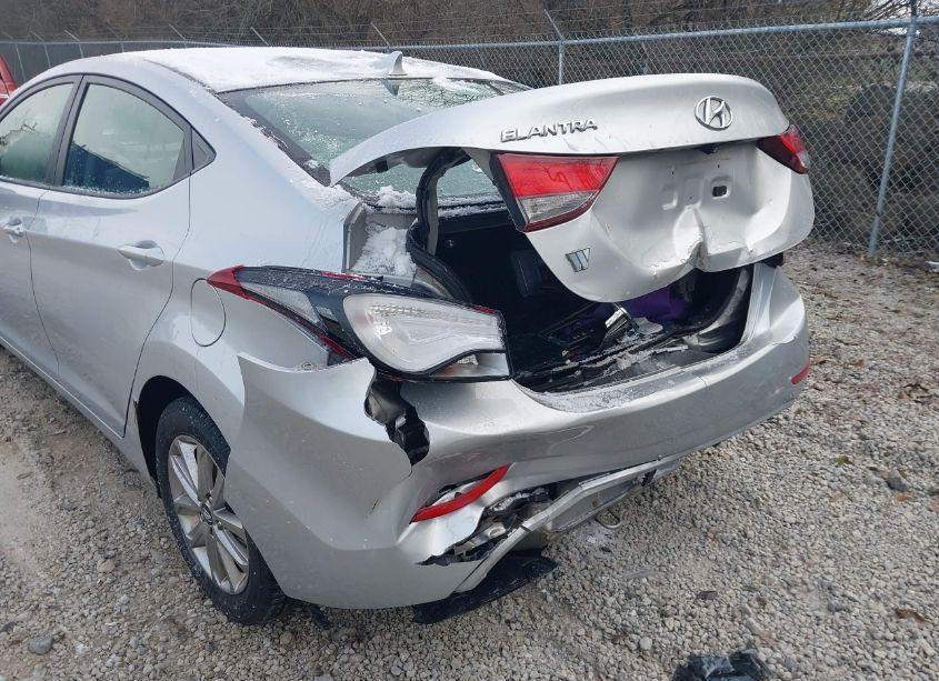 Photo 18 of 2014 Hyundai Elantra SE (VIN 5NPDH4AE0EH468980)