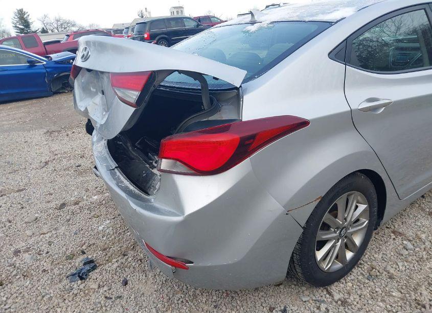 Photo 19 of 2014 Hyundai Elantra SE (VIN 5NPDH4AE0EH468980)