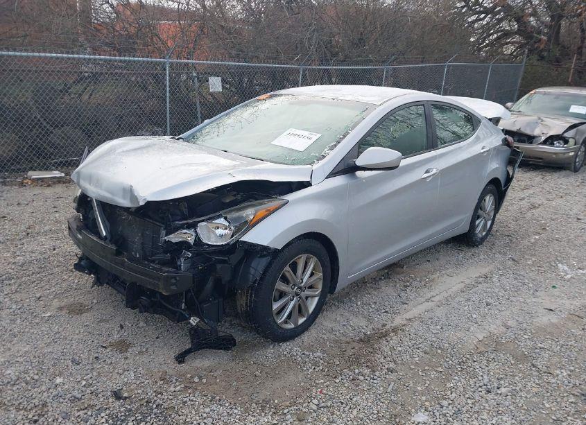 Photo 2 of 2014 Hyundai Elantra SE (VIN 5NPDH4AE0EH468980)
