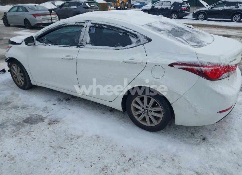 Photo 3 of 2014 Hyundai Elantra SE (VIN 5NPDH4AE0EH469918)