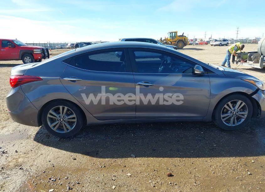 Photo 14 of 2014 Hyundai Elantra LIMITED (VIN 5NPDH4AE0EH472074)