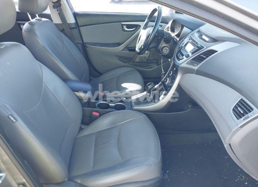 Photo 5 of 2014 Hyundai Elantra LIMITED (VIN 5NPDH4AE0EH472074)