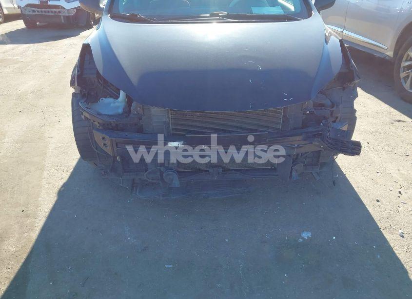 Photo 6 of 2014 Hyundai Elantra SE (VIN 5NPDH4AE0EH476741)