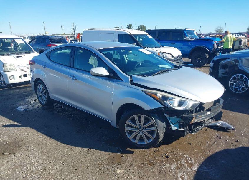 2014 Hyundai Elantra SE (VIN 5NPDH4AE0EH494138) main photo