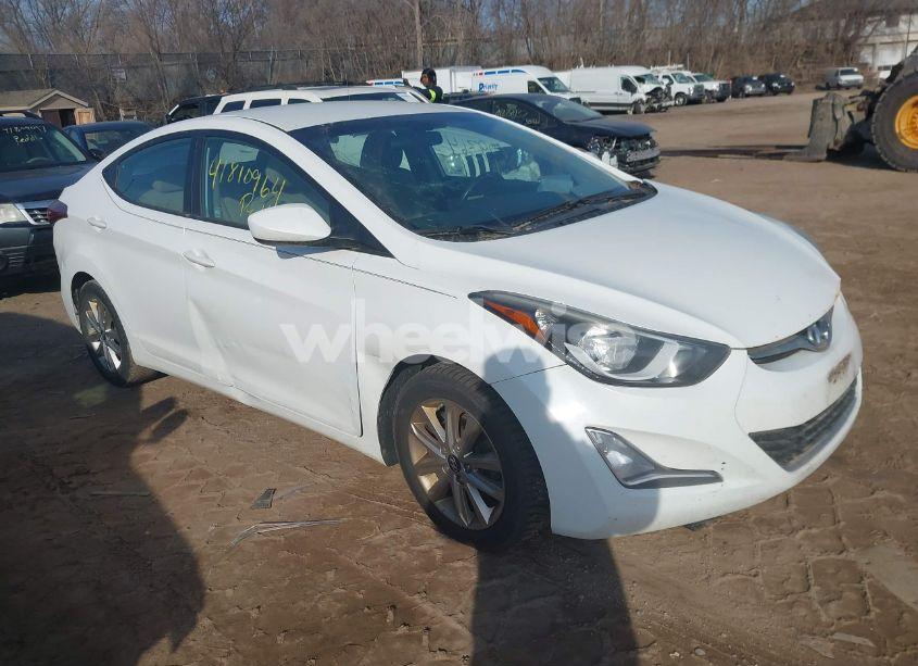 2014 Hyundai Elantra SE (VIN 5NPDH4AE0EH495029) main photo