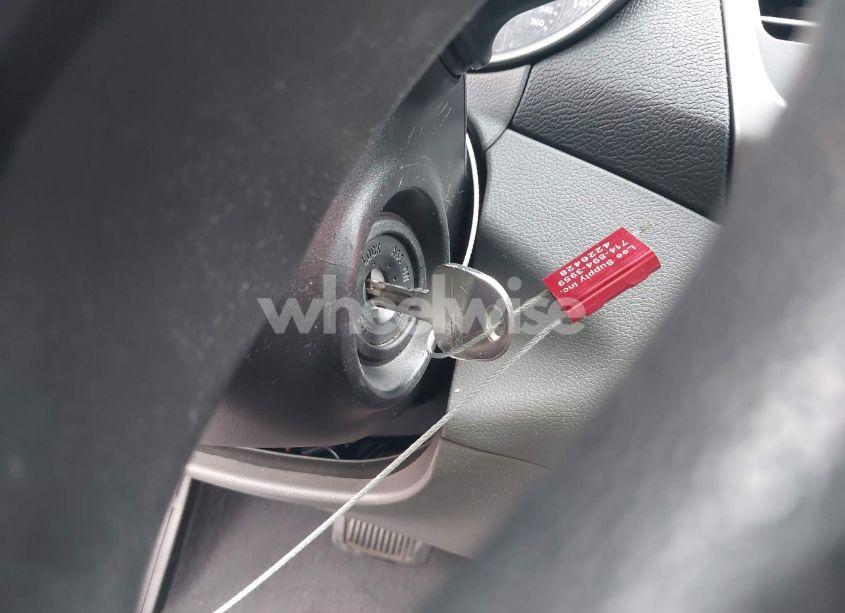 Photo 11 of 2014 Hyundai Elantra SE (VIN 5NPDH4AE0EH515716)