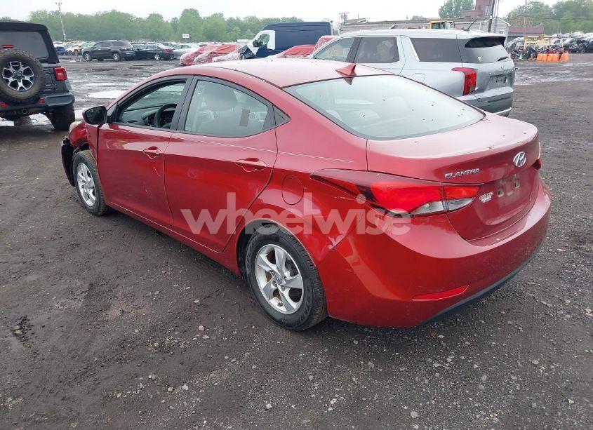 Photo 3 of 2014 Hyundai Elantra SE (VIN 5NPDH4AE0EH538817)