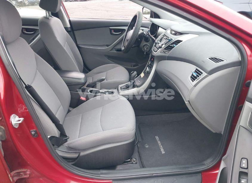 Photo 5 of 2014 Hyundai Elantra SE (VIN 5NPDH4AE0EH538817)