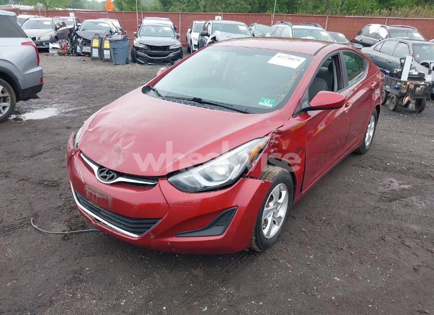Photo 6 of 2014 Hyundai Elantra SE (VIN 5NPDH4AE0EH538817)