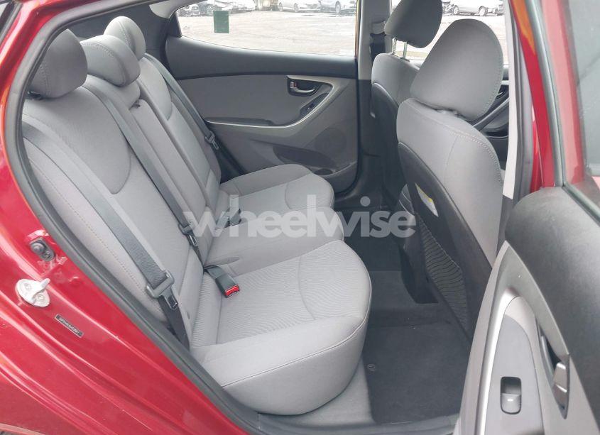 Photo 8 of 2014 Hyundai Elantra SE (VIN 5NPDH4AE0EH538817)