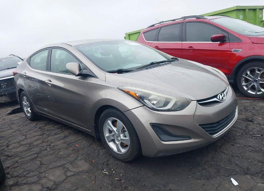 2014 Hyundai Elantra SE (VIN 5NPDH4AE0EH546805) main photo