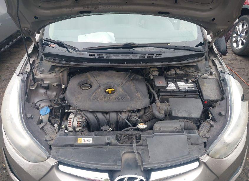 Photo 10 of 2014 Hyundai Elantra SE (VIN 5NPDH4AE0EH546805)