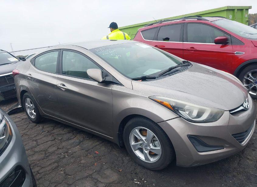 Photo 13 of 2014 Hyundai Elantra SE (VIN 5NPDH4AE0EH546805)