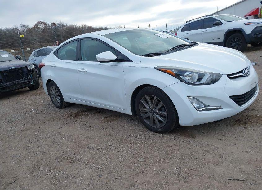 2015 Hyundai Elantra SE (VIN 5NPDH4AE0FH589185) main photo