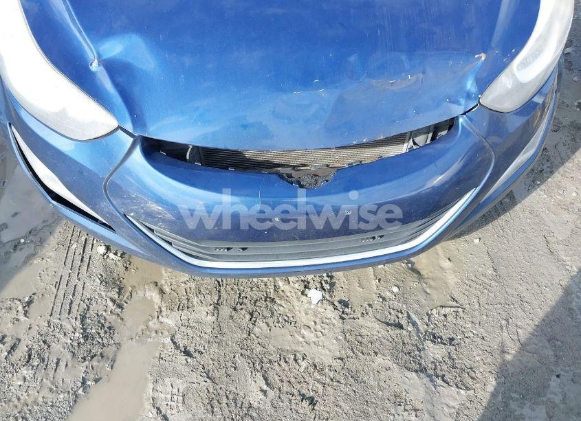 Photo 6 of 2015 Hyundai Elantra SE (VIN 5NPDH4AE0FH598713)