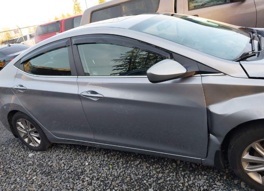 Photo 14 of 2015 Hyundai Elantra SE (VIN 5NPDH4AE0FH607717)
