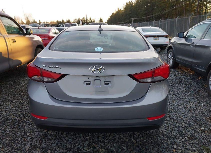 Photo 17 of 2015 Hyundai Elantra SE (VIN 5NPDH4AE0FH607717)