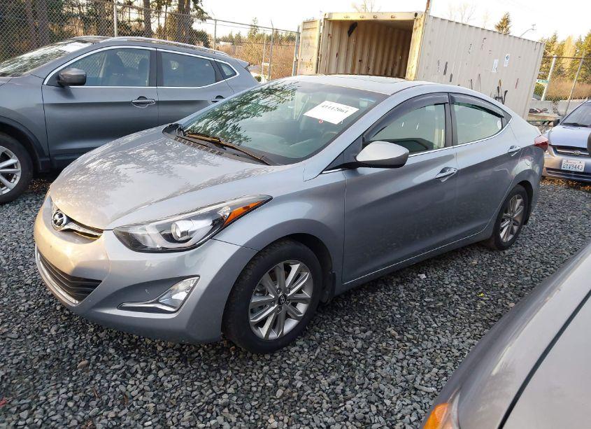 Photo 2 of 2015 Hyundai Elantra SE (VIN 5NPDH4AE0FH607717)