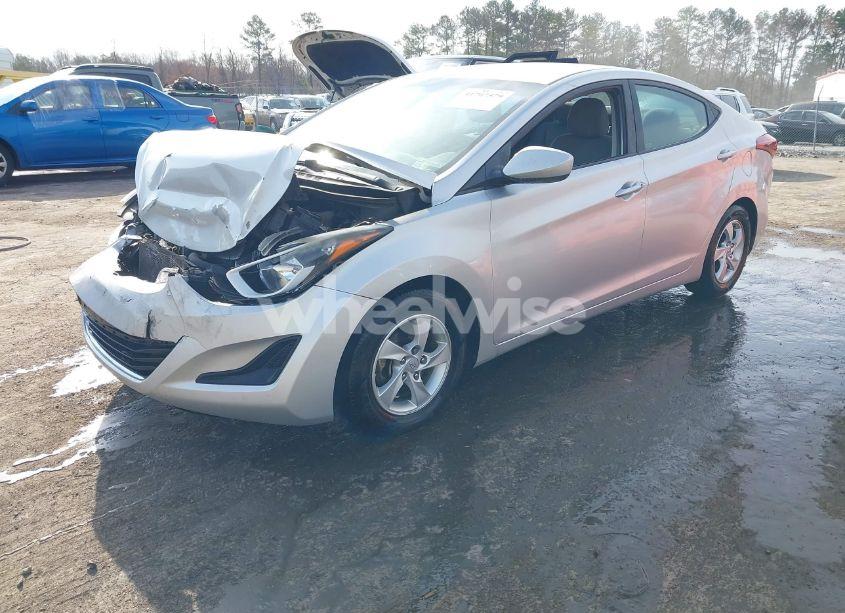 Photo 2 of 2015 Hyundai Elantra SE (VIN 5NPDH4AE0FH628969)