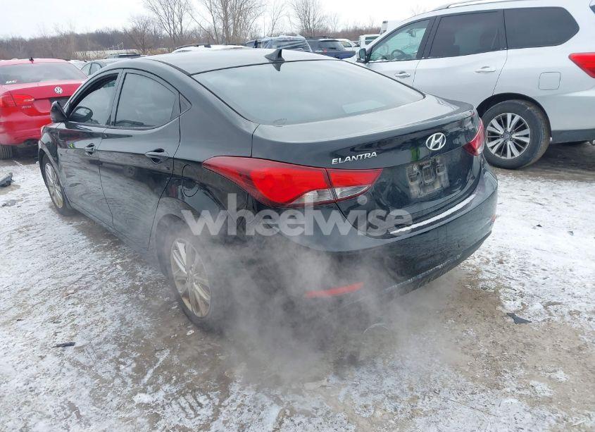 Photo 3 of 2015 Hyundai Elantra SE (VIN 5NPDH4AE0FH633959)