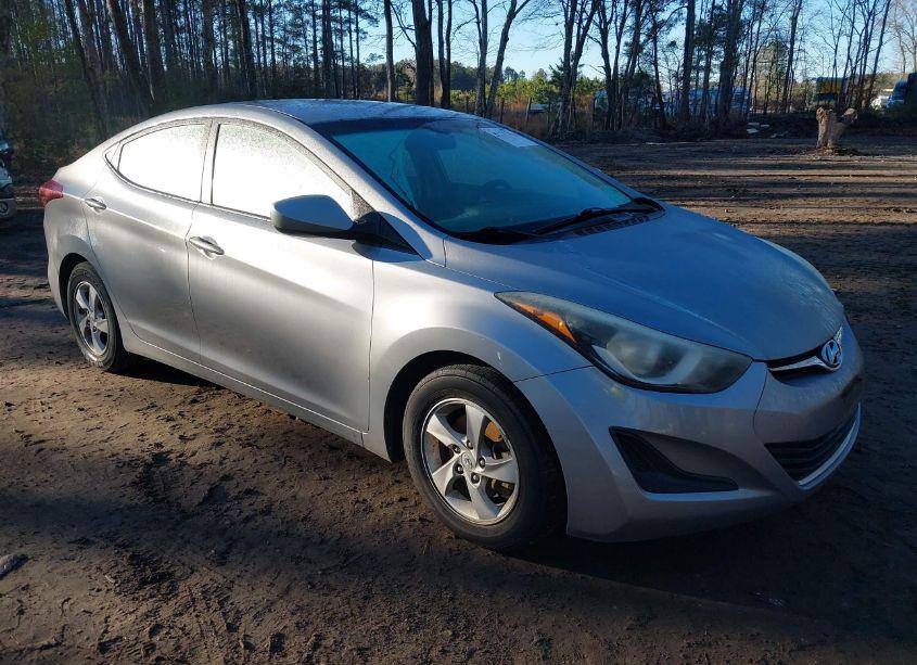 2015 Hyundai Elantra SE (VIN 5NPDH4AE0FH648722) main photo