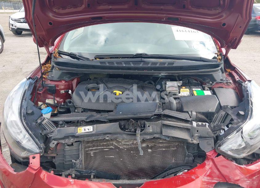 Photo 10 of 2015 Hyundai Elantra SE (VIN 5NPDH4AE0FH650356)