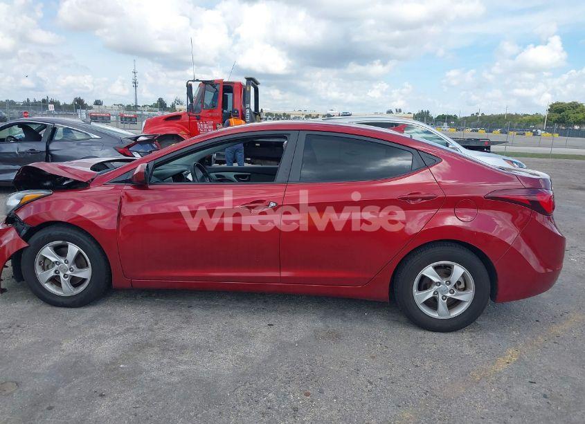 Photo 14 of 2015 Hyundai Elantra SE (VIN 5NPDH4AE0FH650356)