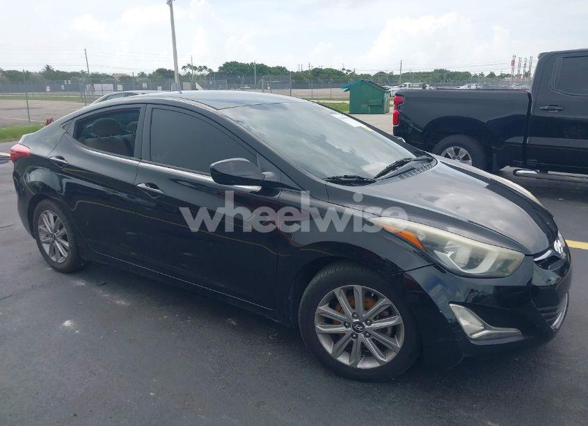 2016 Hyundai Elantra SE (VIN 5NPDH4AE0GH654733) main photo