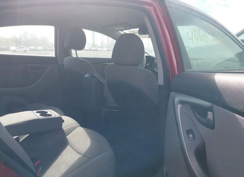 Photo 8 of 2016 Hyundai Elantra SE (VIN 5NPDH4AE0GH655459)