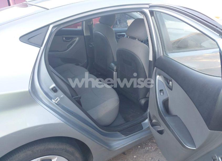 Photo 8 of 2016 Hyundai Elantra SE (VIN 5NPDH4AE0GH662928)