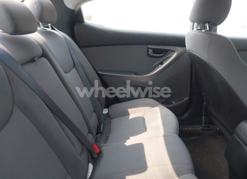 Photo 8 of 2016 Hyundai Elantra SE (VIN 5NPDH4AE0GH685707)