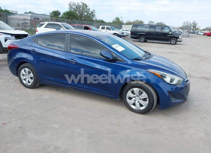 2016 Hyundai Elantra SE (VIN 5NPDH4AE0GH687389) main photo